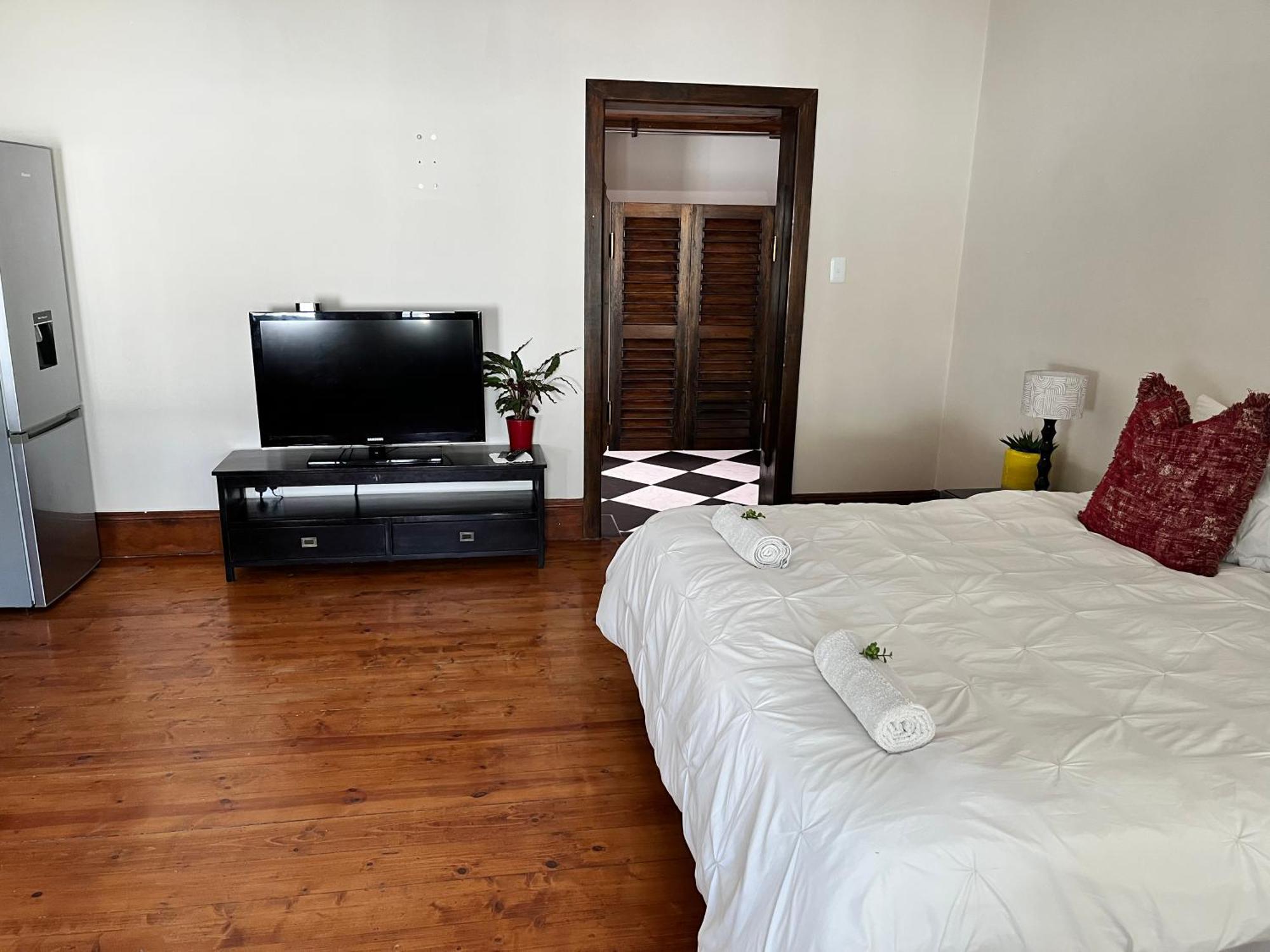 Toni'S Cottage Graaff-Reinet エクステリア 写真